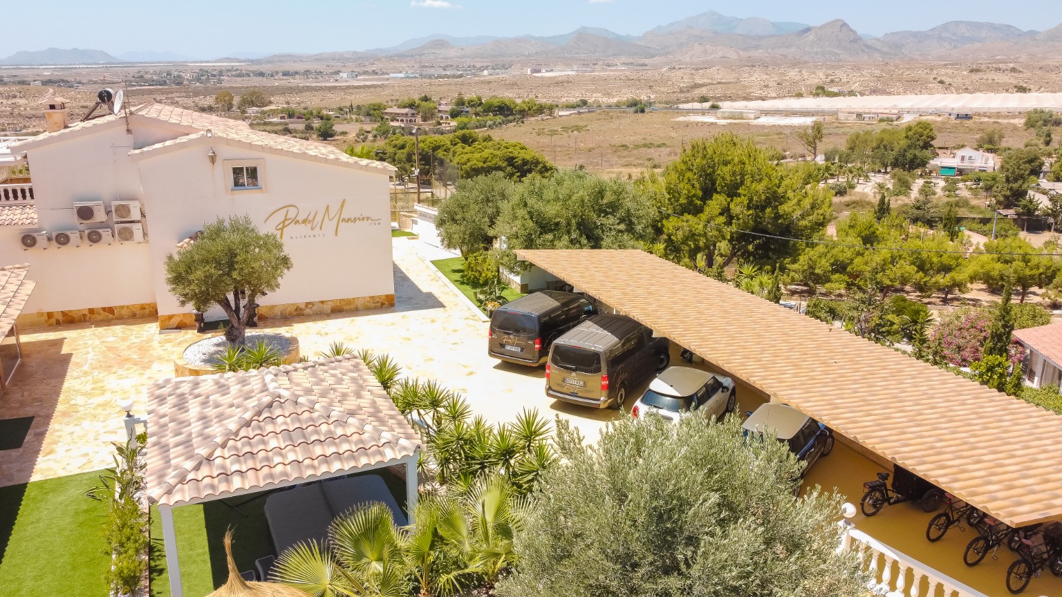 The private approach to the estate